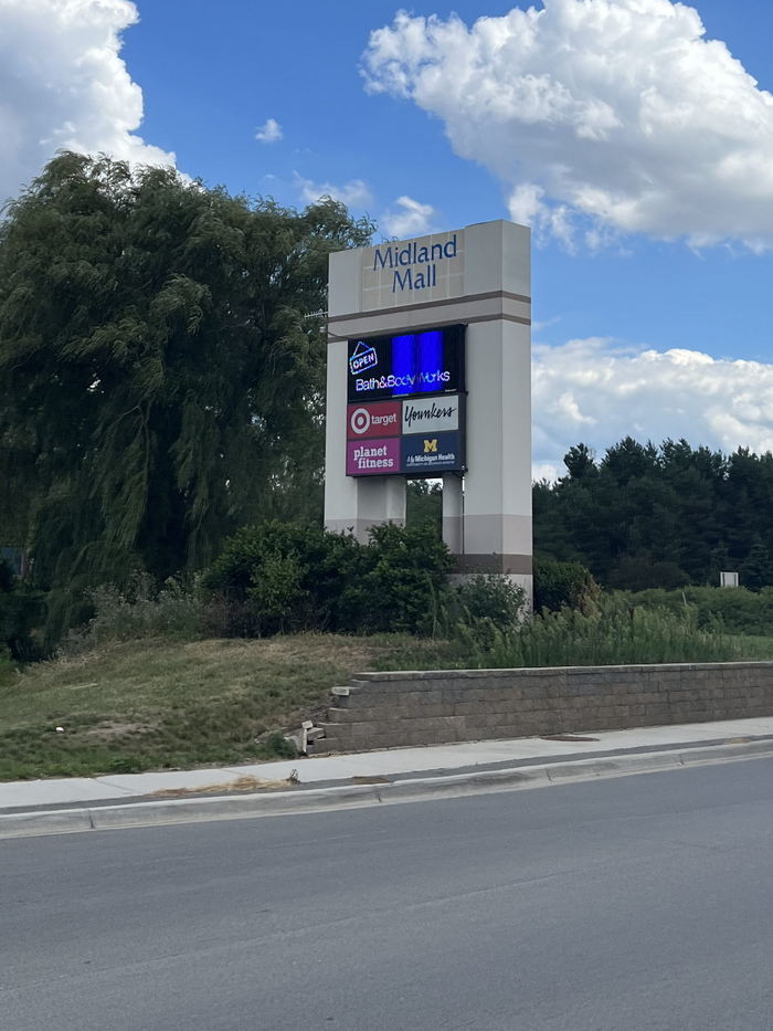 Midland Mall